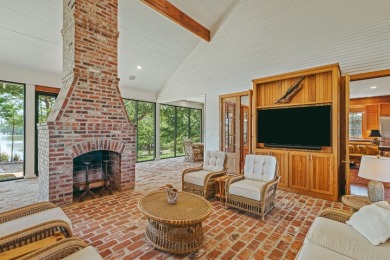 A Hays Town inspired Lakehome SOLD - photo 2