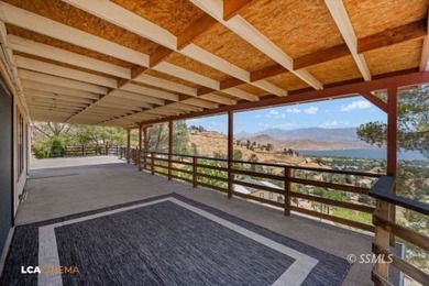 LAKE VIEW LIVING AT ITS BEST! Wake up to breathtaking panoramic - photo 6