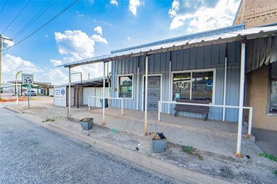 Woodson Lake Commercial For Sale in Woodson Texas