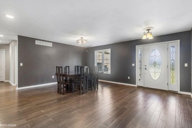 This beautiful Ranch is what you are looking for! Open with - photo 6
