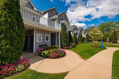 Comfortable and spacious condo in Oak Creek Commons. Fantastic 2 - photo 1