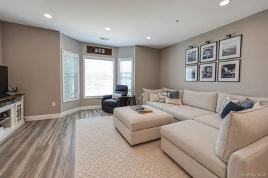 Comfortable and spacious condo in Oak Creek Commons. Fantastic 2 - photo 5