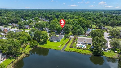 Nestled on a beautiful lot in the established Shadowmoss - photo 39
