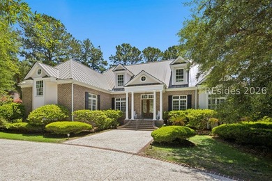 A refined luxury residence in Colleton River Club offering - photo 3