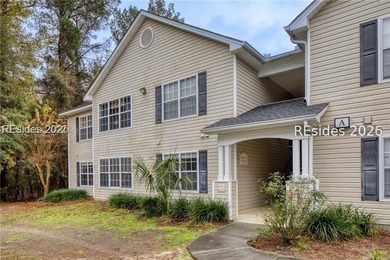 Enjoy low-maintenance living in one of Bluffton's most - photo 1