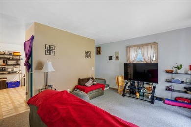 Great opportunity for an owner-occupant or investor! This - photo 11