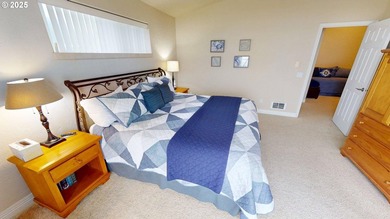 Prime Oceanfront Vacation Rental - Fully Furnished & Turnkey! - photo 14