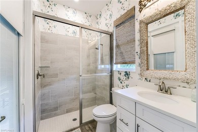 Welcome to one of Naples' most exclusive hidden gems, 14679 - photo 17