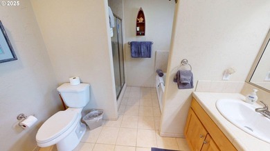Prime Oceanfront Vacation Rental - Fully Furnished & Turnkey! - photo 17