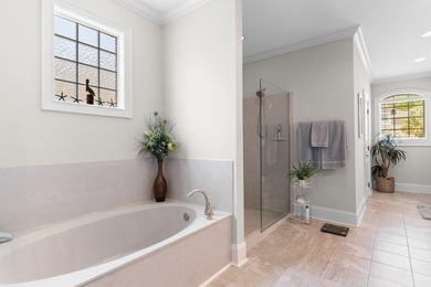 Step into something truly special in the prestigious Tuscan - photo 18