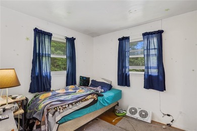 Great opportunity for an owner-occupant or investor! This - photo 19