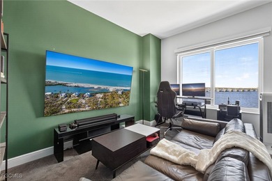 Luxury high-rise living with unobstructed river views from every