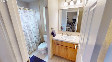 Prime Oceanfront Vacation Rental - Fully Furnished & Turnkey! - photo 21