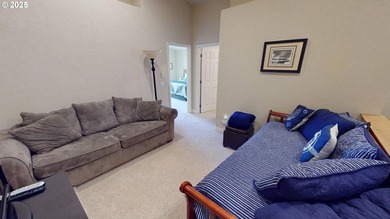 Prime Oceanfront Vacation Rental - Fully Furnished & Turnkey! - photo 23