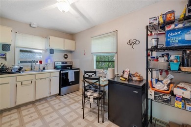 Great opportunity for an owner-occupant or investor! This - photo 24