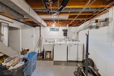 Great opportunity for an owner-occupant or investor! This - photo 28