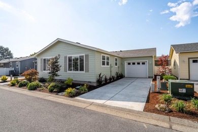 Rogue River Home For Sale in Grants Pass Oregon