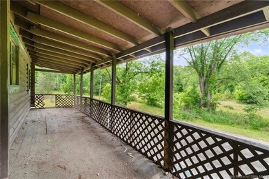 ONLINE ONLY AUCTION - Bidding is now open and starts closing on - photo 9
