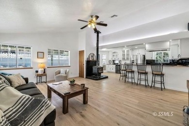 Welcome to your own retreat, where modern upgrades meet the - photo 8