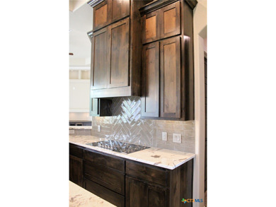 New stunning residence available. Enjoy the luxury of this - photo 9