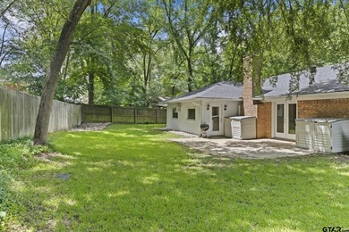 Live where every day feels like a getaway in the highly - photo 5