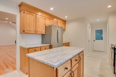 Beautiful Remodeled Home in Highly sought after TARA Subdivision - photo 11