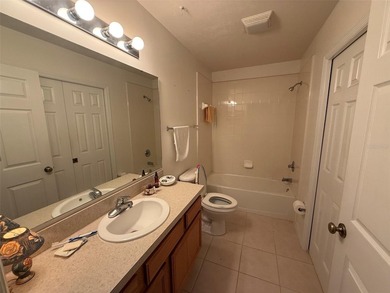 Under contract-accepting backup offers. Don't miss this - photo 12