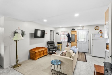 Looking for an affordable seasonal getaway on beautiful - photo 21
