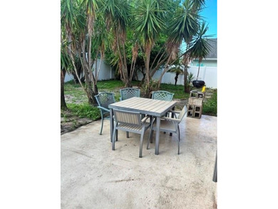 Welcome Home
Warm and Cozy 3/2 SF Home with 2 Car Garage.  Low - photo 3