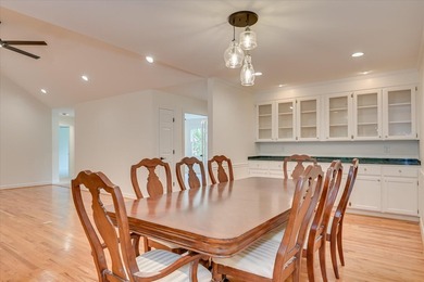 Beautiful Remodeled Home in Highly sought after TARA Subdivision - photo 24