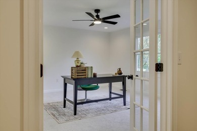 Beautiful Remodeled Home in Highly sought after TARA Subdivision - photo 28