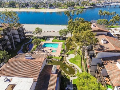 Experience spectacular Marina and Marine Stadium views from this - photo 28