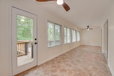 Beautiful Remodeled Home in Highly sought after TARA Subdivision - photo 38