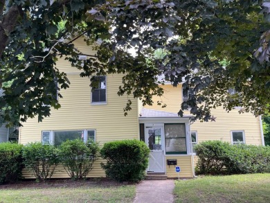 Lake Home For Sale in Farmington, Connecticut