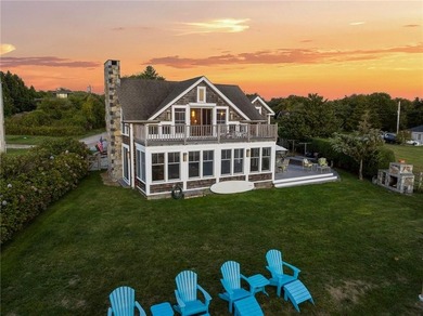 Exceptional waterfront home perched high above the water - photo 9