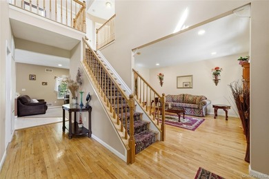 Welcome to the highly sought-after Island Estates, where space - photo 5