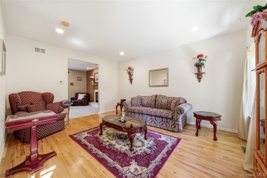 Welcome to the highly sought-after Island Estates, where space - photo 8