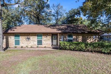 Lake Home For Sale in Trinidad, Texas