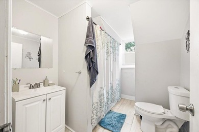 This updated duplex offers a solid opportunity for both - photo 12