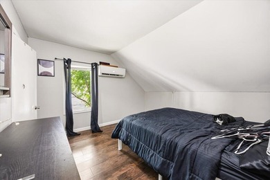This updated duplex offers a solid opportunity for both - photo 15