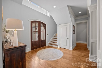 Welcome to your private lakeside oasis in the gated community of - photo 16