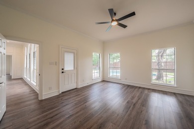 Discover this stunning, one-of-a-kind 4 bedroom & 1 office home - photo 16