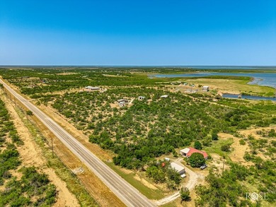 Looking for the perfect retreat on one of Texas' top fishing - photo 16