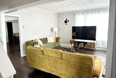 This updated duplex offers a solid opportunity for both - photo 17