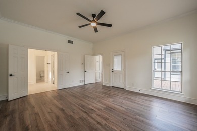 Discover this stunning, one-of-a-kind 4 bedroom & 1 office home - photo 17