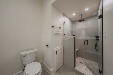 Discover this stunning, one-of-a-kind 4 bedroom & 1 office home - photo 19
