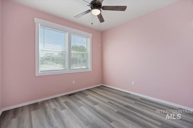 Welcome to 919 Victory Drive in the desirable Clover Creek - photo 21