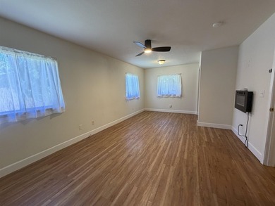 Not only does this home have a stunning view of Mount Shasta - photo 22