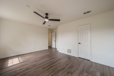 Discover this stunning, one-of-a-kind 4 bedroom & 1 office home - photo 29