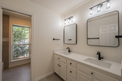 Discover this stunning, one-of-a-kind 4 bedroom & 1 office home - photo 30